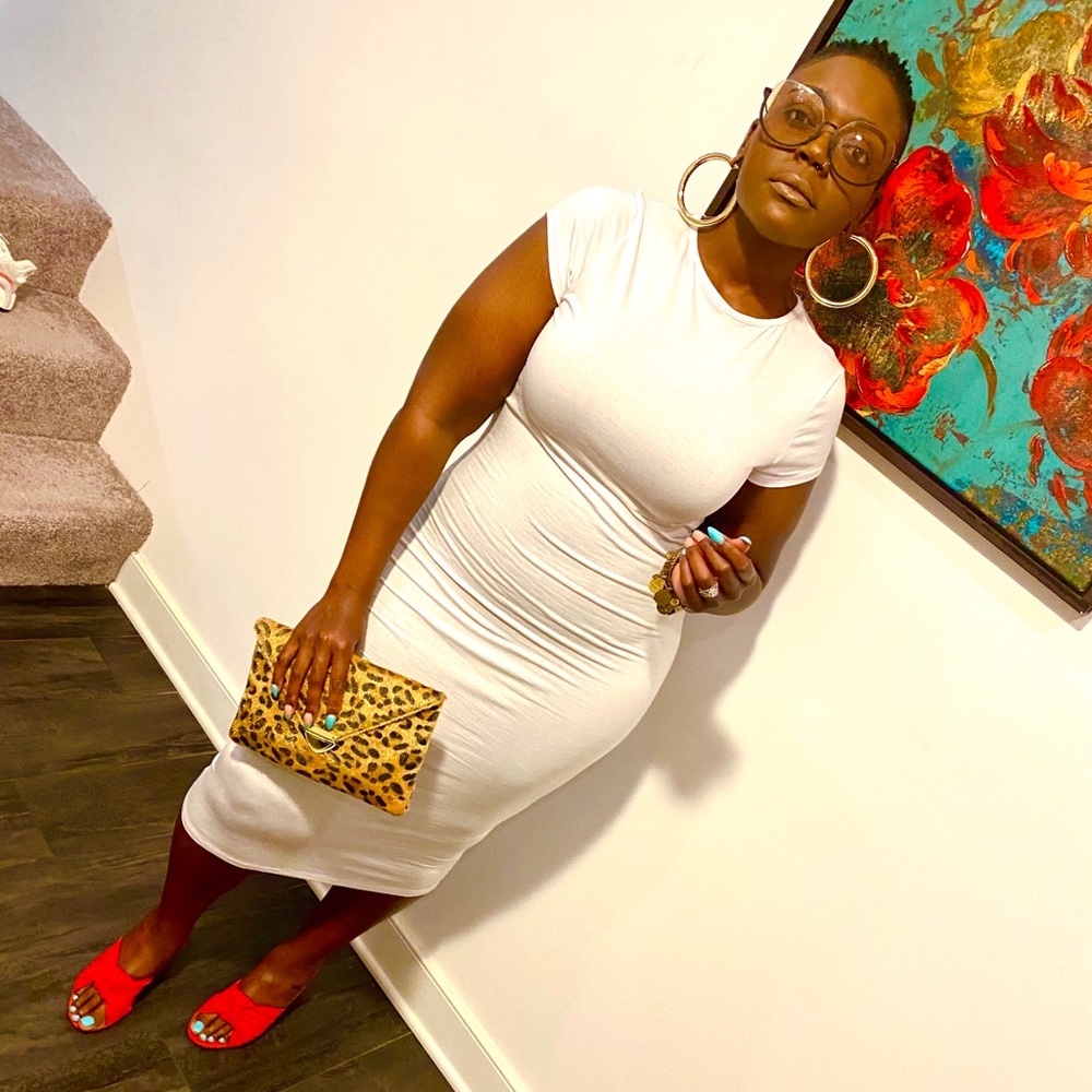 Capped sleeve midi dress